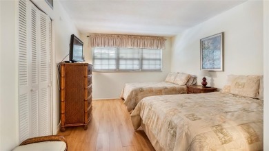 Beautiful and well maintained 2 bed and 2 bath condo in Palm on Palm-Aire Country Club and Resort - Palms in Florida - for sale on GolfHomes.com, golf home, golf lot