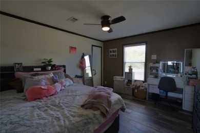 If you've been looking for a comfortable, move-in-ready home on The Club At Runaway Bay in Texas - for sale on GolfHomes.com, golf home, golf lot