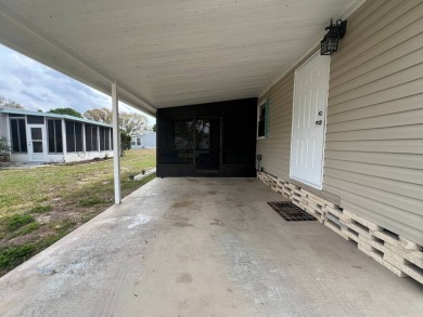 Hidden Golf Club Lot 899 1 bedroom 1 bath 490 SQ FT listed for on Lake Henry Golf Club in Florida - for sale on GolfHomes.com, golf home, golf lot