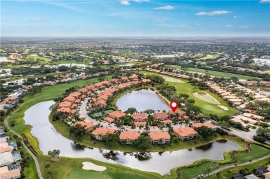 Worthington Country Club End-Unit Carriage home with Winchester on Worthington Country Club in Florida - for sale on GolfHomes.com, golf home, golf lot