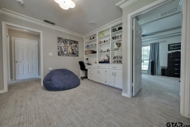 Welcome to this absolutely stunning 4-bedroom, 3.5-bath home on Hollytree Country Club in Texas - for sale on GolfHomes.com, golf home, golf lot