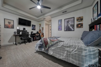 Welcome to this absolutely stunning 4-bedroom, 3.5-bath home on Hollytree Country Club in Texas - for sale on GolfHomes.com, golf home, golf lot