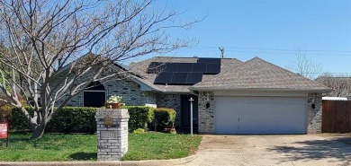 Beautiful 3 bedroom, 2 bathrooms and a cozy open concept living on Lost Creek Golf Course in Texas - for sale on GolfHomes.com, golf home, golf lot