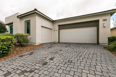 Welcome to this stunning 2-bedroom, 3-bath residence located in on Mountain Falls Golf Course in Nevada - for sale on GolfHomes.com, golf home, golf lot