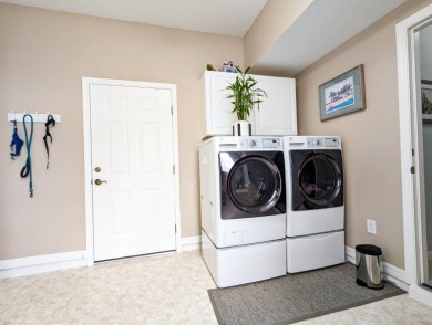 This immaculate home features 1 Bedroom/1.5 bathroom with 1345 on The Great Outdoors Golf and Country Club in Florida - for sale on GolfHomes.com, golf home, golf lot