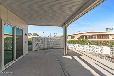 Welcome to this beautiful Fontenac floor plan home in Sun City on Sun City-Willow Creek / Willow Brook  in Arizona - for sale on GolfHomes.com, golf home, golf lot