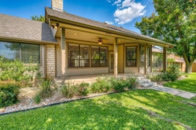 This 3/2/2 beautiful home in Meadowlakes Texas is 2,234 sq. feet on Hidden Falls Golf Club in Texas - for sale on GolfHomes.com, golf home, golf lot