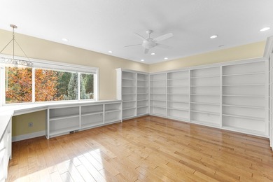 Large, single-level, pond-front home full of natural lighting on Meadowcreek Golf Resort in Idaho - for sale on GolfHomes.com, golf home, golf lot