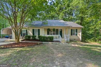 Welcome home to 11 Kingbird Ct-a beautifully updated 3 bed, 2 on Turtle Cove Golf Course in Georgia - for sale on GolfHomes.com, golf home, golf lot