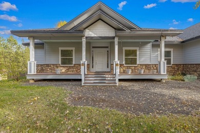 Large, single-level, pond-front home full of natural lighting on Meadowcreek Golf Resort in Idaho - for sale on GolfHomes.com, golf home, golf lot