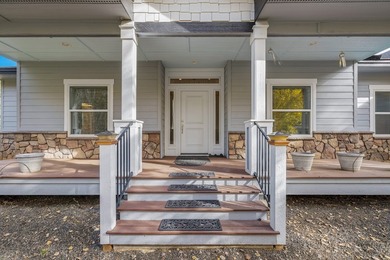 Large, single-level, pond-front home full of natural lighting on Meadowcreek Golf Resort in Idaho - for sale on GolfHomes.com, golf home, golf lot