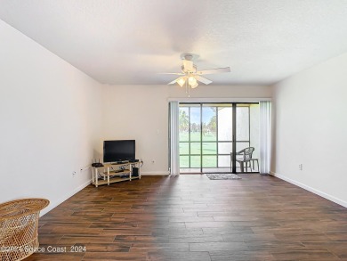 GOLFERS DELIGHT in the heart of Melbourne. The 19th Hole Condo on Mallards Landing Golf Course in Florida - for sale on GolfHomes.com, golf home, golf lot