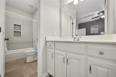 Located in the desirable Rollins Landing neighborhood, this home on Paradise Pointe Golf Complex in Missouri - for sale on GolfHomes.com, golf home, golf lot