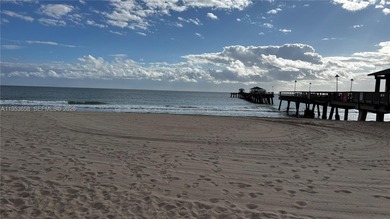 Beautifully renovated 2/2 condo with stunning views of the Coral on Coral Ridge Country Club in Florida - for sale on GolfHomes.com, golf home, golf lot