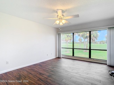 GOLFERS DELIGHT in the heart of Melbourne. The 19th Hole Condo on Mallards Landing Golf Course in Florida - for sale on GolfHomes.com, golf home, golf lot