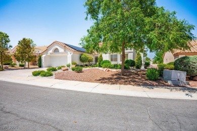 Beautiful 3 bed, 2 bath Matara model in Sun City Summerlin the on Highland Falls Golf Club in Nevada - for sale on GolfHomes.com, golf home, golf lot