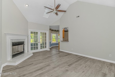 If you've been looking for a nice home in a cul de sac, located on Brunswick Plantation and Golf Resorts in North Carolina - for sale on GolfHomes.com, golf home, golf lot