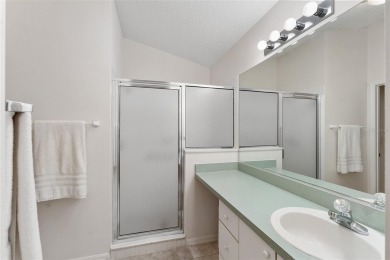 Motivated Sellers!  This beautifully maintained 2-bedroom on The Links of Spruce Creek in Florida - for sale on GolfHomes.com, golf home, golf lot