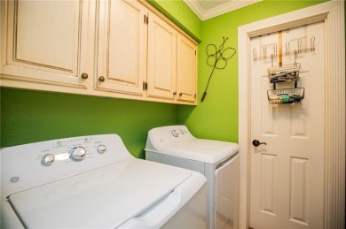 Adorable and cozy meets easy access. This quiet street is just a on Bella Vista Country Club - Kingswood in Arkansas - for sale on GolfHomes.com, golf home, golf lot
