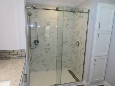 This never owned new Palm Harbor Black Diamond model is ready on Crane Lakes Golf and Country Club in Florida - for sale on GolfHomes.com, golf home, golf lot