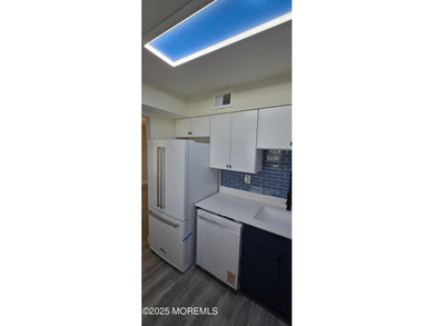 Desirable Raintree complex this totally renovated townhome on Raintree Golf Course in New Jersey - for sale on GolfHomes.com, golf home, golf lot