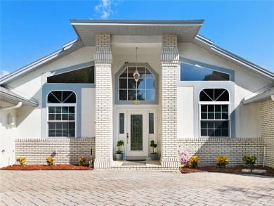 Welcome to your dream oasis home! Motivated Seller!! Move in on MetroWest Golf Club in Florida - for sale on GolfHomes.com, golf home, golf lot