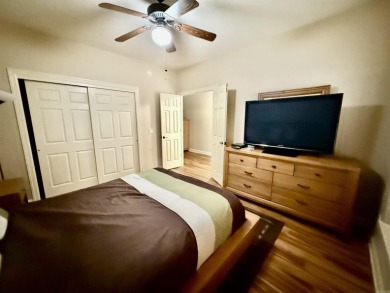 Discover comfort and convenience in this beautiful 3-bedroom on Coronado Golf Course in Arkansas - for sale on GolfHomes.com, golf home, golf lot