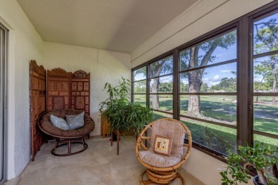 Live the Ultimate Florida Lifestyle in Highland Lakes, Pinellas on Highland Lakes Executive Golf Course in Florida - for sale on GolfHomes.com, golf home, golf lot