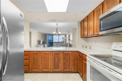 Fresh and Clean! 2 bedroom END unit on the 4th floor with great on The Landings Yacht, Golf and Tennis Club in Florida - for sale on GolfHomes.com, golf home, golf lot