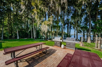 Live the Ultimate Florida Lifestyle in Highland Lakes, Pinellas on Highland Lakes Executive Golf Course in Florida - for sale on GolfHomes.com, golf home, golf lot