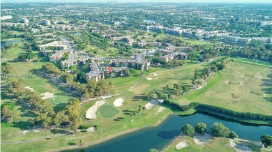 For sale in the desirable The Falls of Inverrary community, this on Inverrary Country Club in Florida - for sale on GolfHomes.com, golf home, golf lot