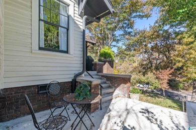 Rare opportunity in Forest Park - fully-renovated, move-in ready on Highland Park Golf Course in Alabama - for sale on GolfHomes.com, golf home, golf lot