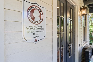 Rare opportunity in Forest Park - fully-renovated, move-in ready on Highland Park Golf Course in Alabama - for sale on GolfHomes.com, golf home, golf lot