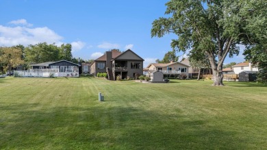 Charming LAKEFRONT RANCH WITH WALKOUT BASEMENT WITH OVER 3300 on Lake of Four Seasons Country Club in Indiana - for sale on GolfHomes.com, golf home, golf lot