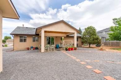 HUGE SHOP AND BONUS ROOM!! 6-Car + garage spaces!!! The HUGE on Desert Hawk At Pueblo West in Colorado - for sale on GolfHomes.com, golf home, golf lot