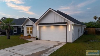 Stunning 4BR/3BA, 1,986 sq ft (per appraiser) home in the gated on South Padre Island Golf Club in Texas - for sale on GolfHomes.com, golf home, golf lot