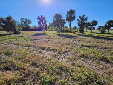 Rare opportunity to own a vacant double lot on a quiet on Pinemoor West Golf Club in Florida - for sale on GolfHomes.com, golf home, golf lot