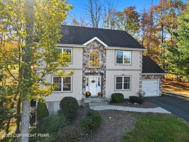 WELCOME TO 104 WOLF HOLLOW RD, A GOLF LOVERS DREAM!! Situated on Split Rock Resort and Country Club in Pennsylvania - for sale on GolfHomes.com, golf home, golf lot
