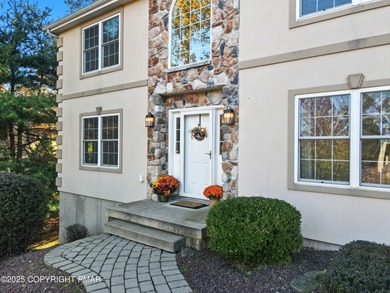 WELCOME TO 104 WOLF HOLLOW RD, A GOLF LOVERS DREAM!! Situated on Split Rock Resort and Country Club in Pennsylvania - for sale on GolfHomes.com, golf home, golf lot