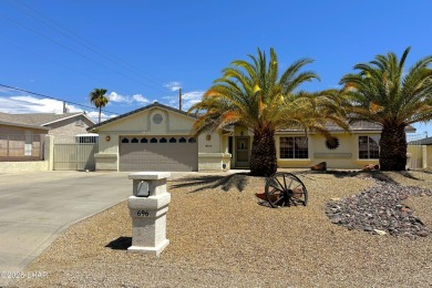 Gorgeous home on a fantastic and quiet cul-de-sac just a block on London Bridge Golf Course in Arizona - for sale on GolfHomes.com, golf home, golf lot