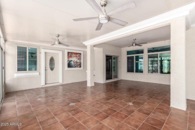 Stunning 2-bed, 3-bath, and a den/hobby room, Safford model with on Trail Ridge Golf Course in Arizona - for sale on GolfHomes.com, golf home, golf lot