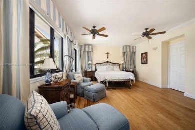 This stunning penthouse spans 3,501 sqft of luxurious indoor on  in Florida - for sale on GolfHomes.com, golf home, golf lot