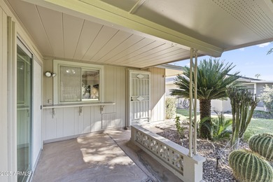 Don't miss seeing this mint condition home! Great Location! on Sun City Country Club in Arizona - for sale on GolfHomes.com, golf home, golf lot