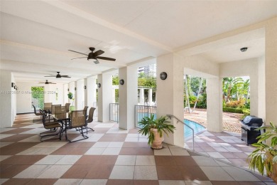 This stunning penthouse spans 3,501 sqft of luxurious indoor on  in Florida - for sale on GolfHomes.com, golf home, golf lot