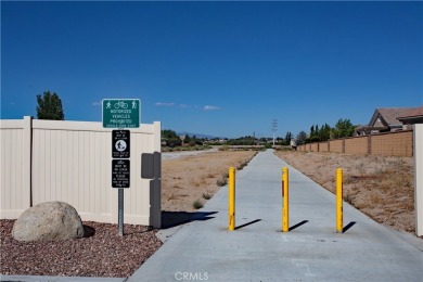 GOLF COURSE HOME!!Come and explore this very well-maintained on Ashwood Golf Course in California - for sale on GolfHomes.com, golf home, golf lot