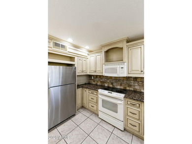 Nicely remodeled home located in the desirable 55+ Fountain of on Fountain of the Sun Country Club in Arizona - for sale on GolfHomes.com, golf home, golf lot