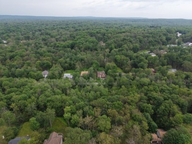 Welcome to your future home at 2827 Oak View Lane, nestled in on Pocono Farms Country Club in Pennsylvania - for sale on GolfHomes.com, golf home, golf lot