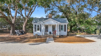 Welcome to 161 Twelve Oaks Drive located within the prestigious on Pawleys Plantation Golf and Country Club in South Carolina - for sale on GolfHomes.com, golf home, golf lot