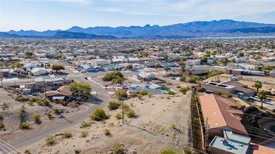 Oversized 1/2 acre lot in a desirable southside neighborhood on London Bridge Golf Course in Arizona - for sale on GolfHomes.com, golf home, golf lot
