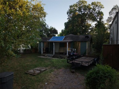 Rare opportunity to acquire a tear-down lot in one of East on Tenison Park Golf Club in Texas - for sale on GolfHomes.com, golf home, golf lot